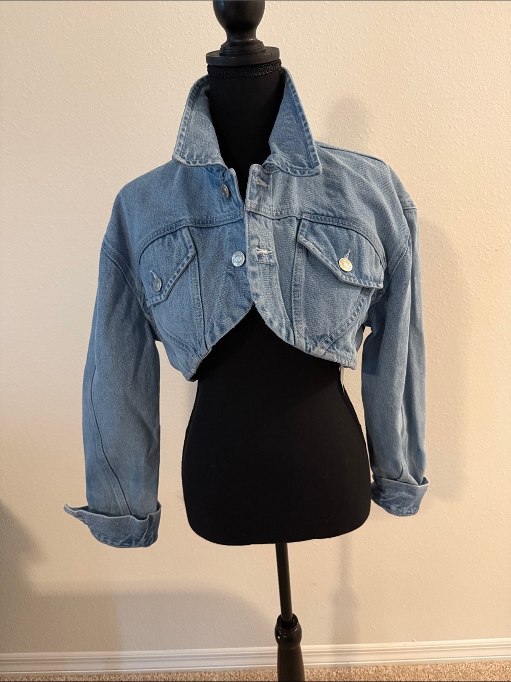 ZARA Light Blue Cropped Denim Jacket - Women